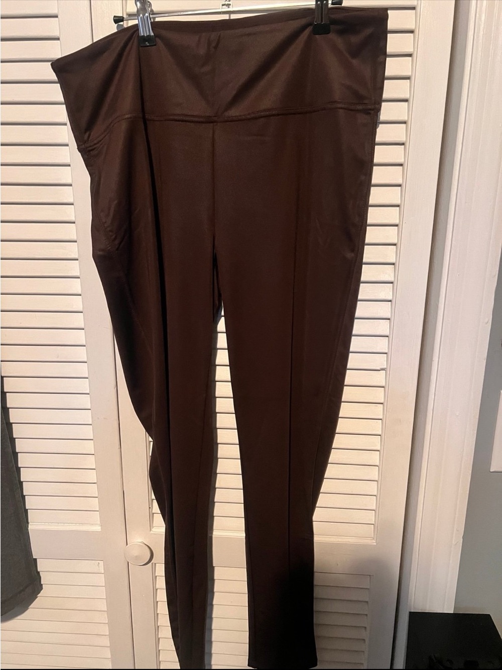 Women’s High-Waist Brown Shiny Stretch Leggings XL